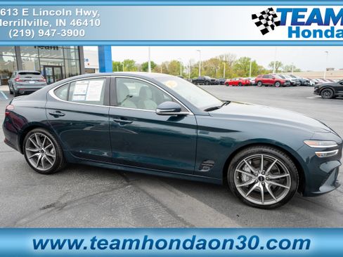 Used 2025 Genesis G70 2.5T RWD image 1