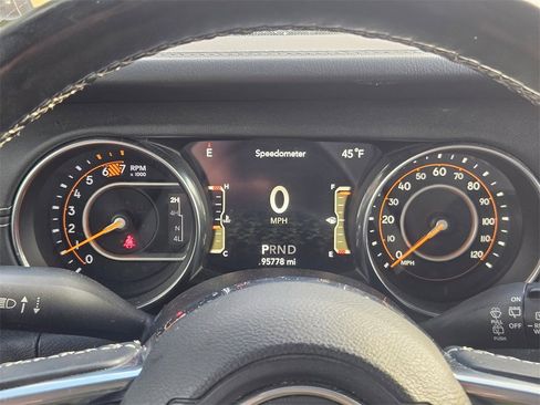 Certified 2020 Jeep Wrangler Unlimited Sahara image 23