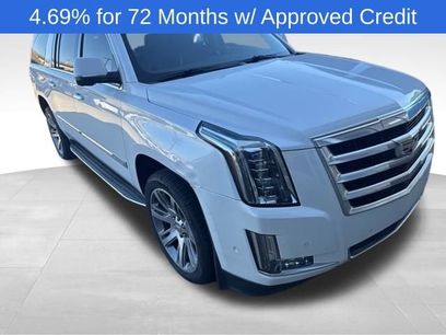 Used 2017 Cadillac Escalade ESV Luxury