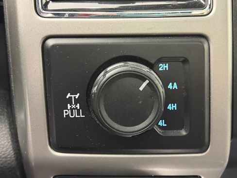 Used 2018 Ford F150 Lariat w/ Equipment Group 502A Luxury image 23