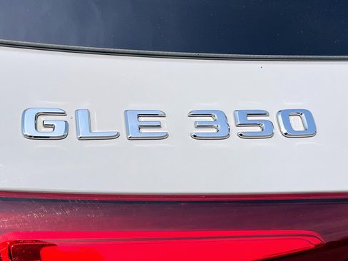 Used 2024 Mercedes-Benz GLE 350 4MATIC image 59