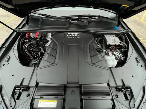 Used 2018 Audi Q7 3.0T Premium Plus w/ Premium Plus Package image 34