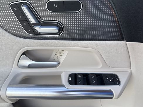 Used 2022 Mercedes-Benz GLA 250 image 15