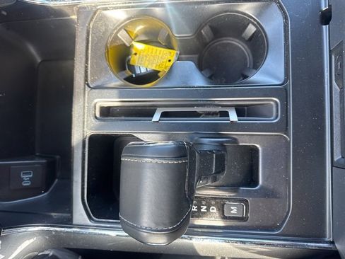 Used 2022 Ford F150 XLT w/ Equipment Group 302A High image 38