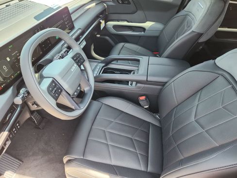 New 2027 Kia Telluride X-Line SX Prestige AWD/4WD image 2
