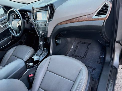 Used 2018 Hyundai Santa Fe Sport w/ 2.4L Tech Package 04 FWD image 14