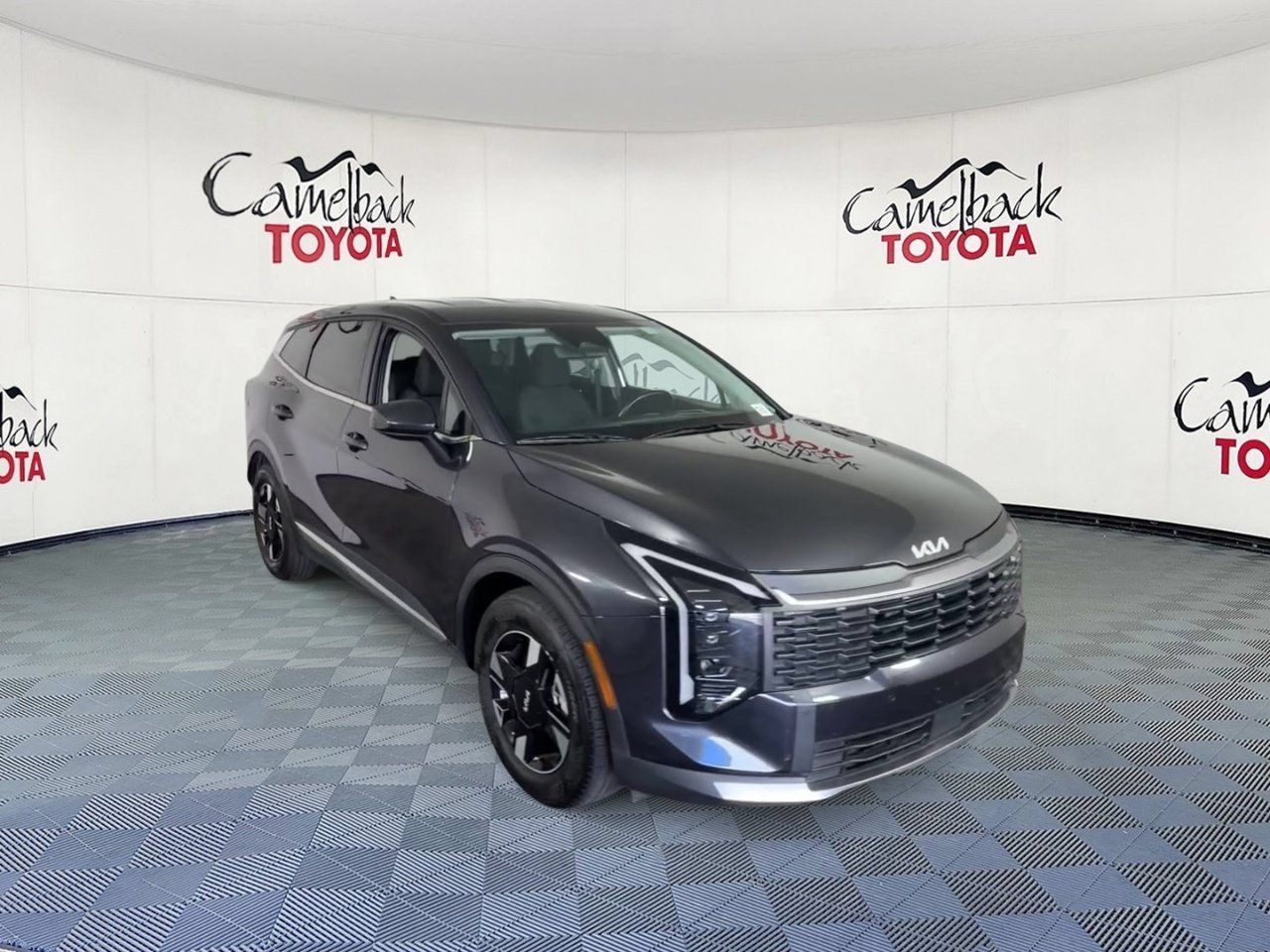 Used 2026 Kia Sportage LX FWD image 5