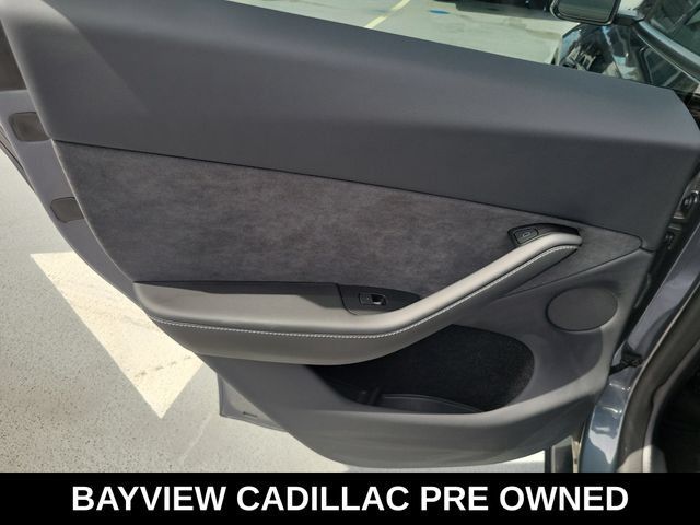 Used 2023 Tesla Model Y Long Range AWD/4WD image 20