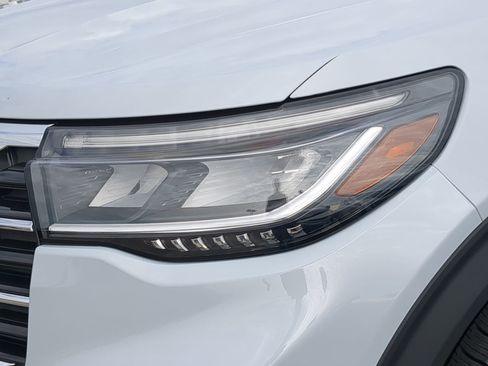 New 2026 Ford Explorer Active image 62