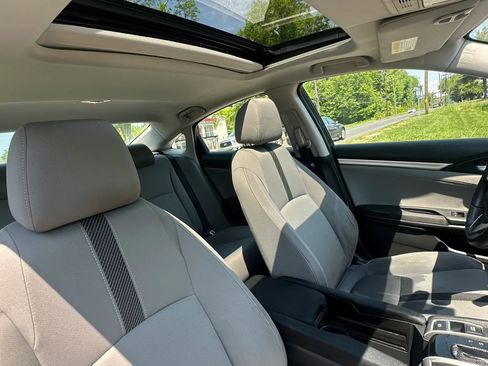 Used 2016 Honda Civic EX image 28