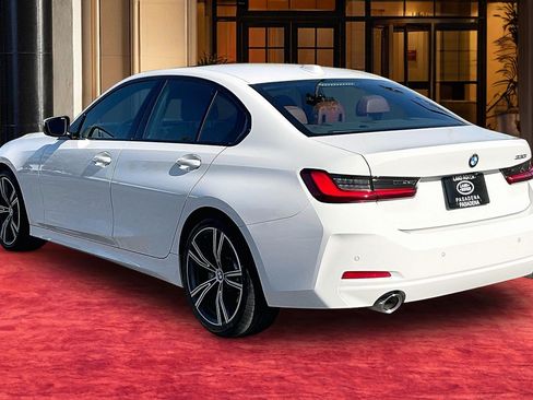 Used 2023 BMW 330i Sedan w/ Convenience Package RWD image 11