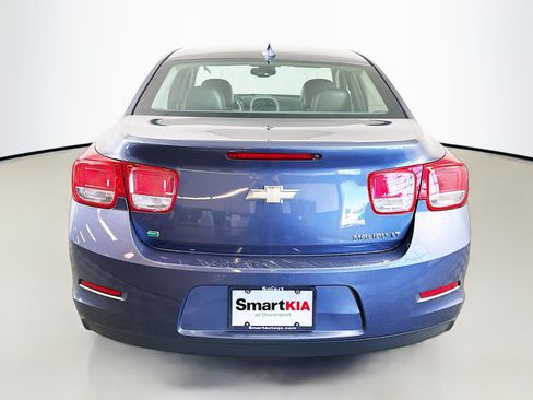 Used 2015 Chevrolet Malibu LT w/ Power Convenience Package FWD image 6