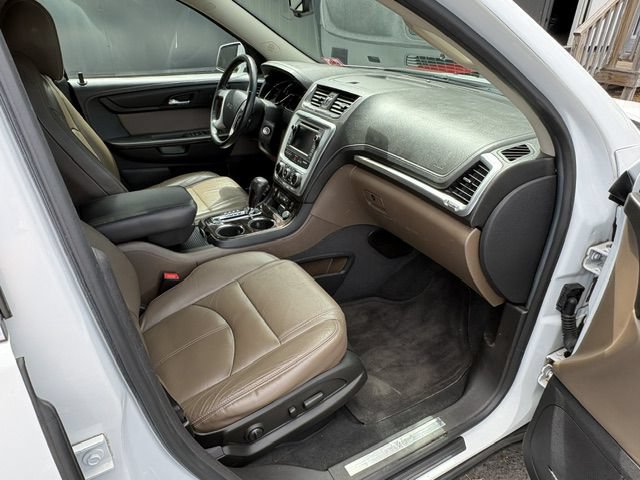 Used 2016 GMC Acadia SLT w/ Open Road Package AWD/4WD image 13