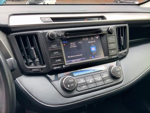 Used 2016 Toyota RAV4 XLE image 6