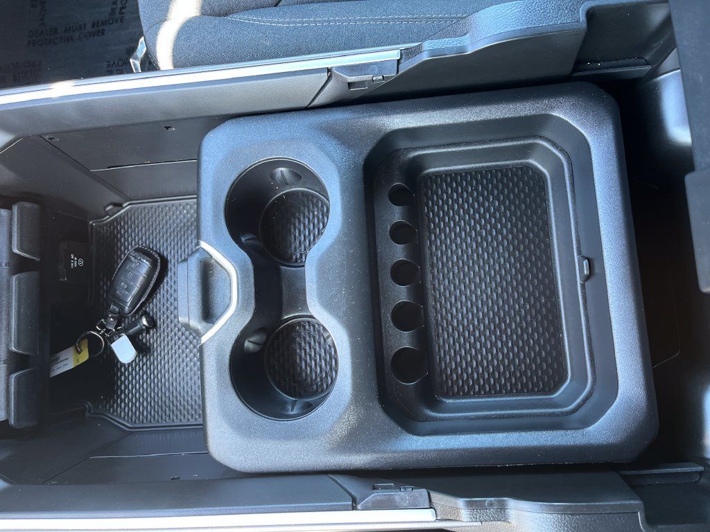 Used 2022 RAM 1500 Big Horn RWD image 19