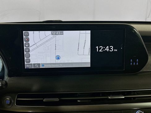 Used 2024 Hyundai Palisade Limited image 22