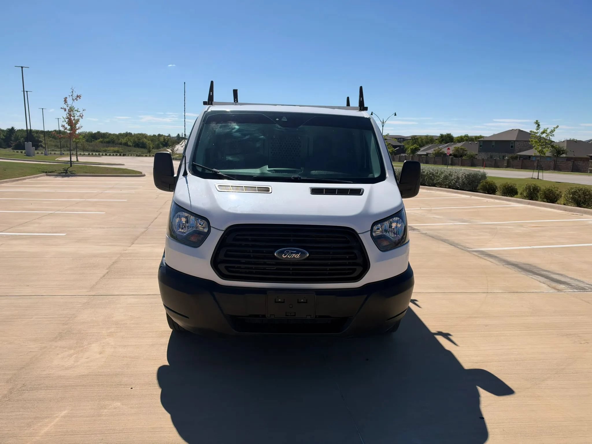 Used 2019 Ford Transit 150 130 Low Roof RWD image 2