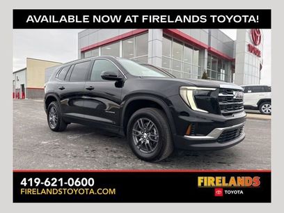 Used 2025 GMC Acadia Elevation