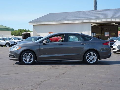 Used 2018 Ford Fusion S FWD image 6