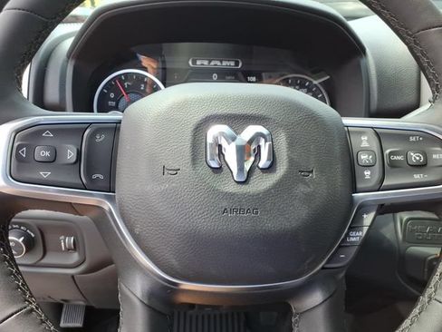 New 2026 RAM 2500 Big Horn AWD/4WD image 9