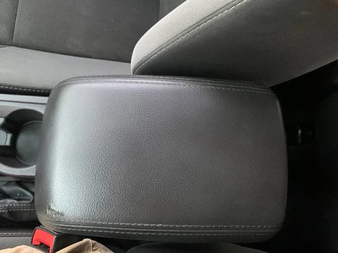 Used 2014 Ford Focus SE image 30