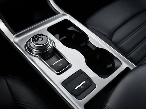 Used 2024 Ford Edge SEL w/ Convenience Package image 31