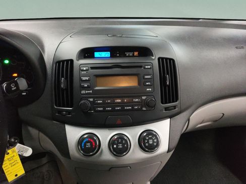Used 2009 Hyundai Elantra SE image 27