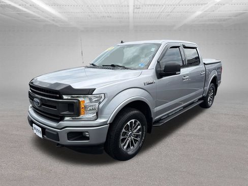 Used 2020 Ford F150 XLT w/ Equipment Group 302A Luxury AWD/4WD image 3