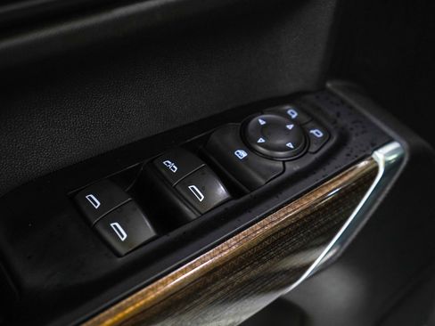 Used 2019 Chevrolet Silverado 1500 LT w/ All-Star Edition AWD/4WD image 22