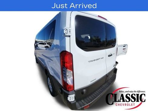 Used 2024 Ford Transit 350 XLT image 11