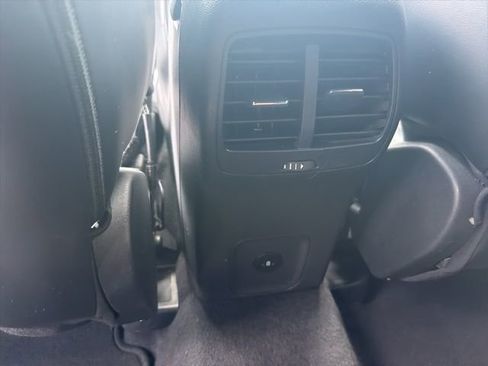 Used 2024 Ford Escape ST-Line AWD/4WD image 35