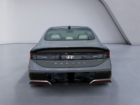 New 2026 Hyundai Sonata SEL FWD image 4