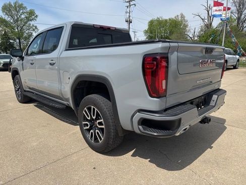 Used 2025 GMC Sierra 1500 AT4 w/ AT4 Premium Package image 9