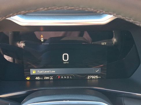 Used 2023 GMC Canyon Elevation w/ Elevation Premium Package image 12