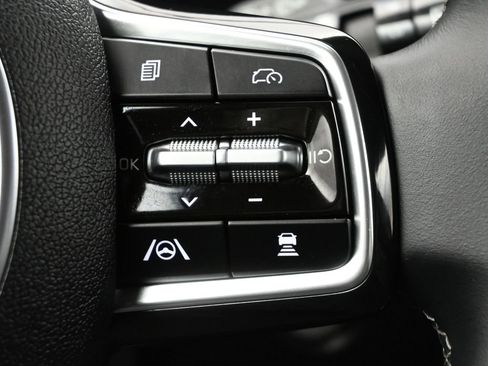 Used 2024 Kia Sorento X-Line EX image 7