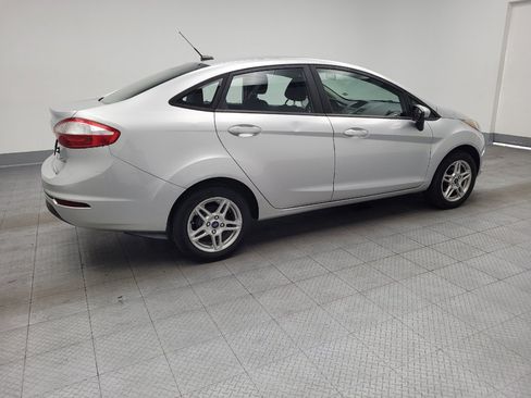 Used 2019 Ford Fiesta SE FWD image 10