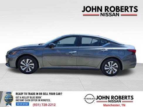 Certified 2025 Nissan Altima 2.5 S image 4