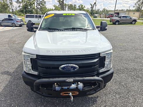 Used 2017 Ford F250 XL w/ Power Equipment Group AWD/4WD image 2