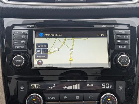 Used 2015 Nissan Rogue SL w/ SL Premium Package image 14