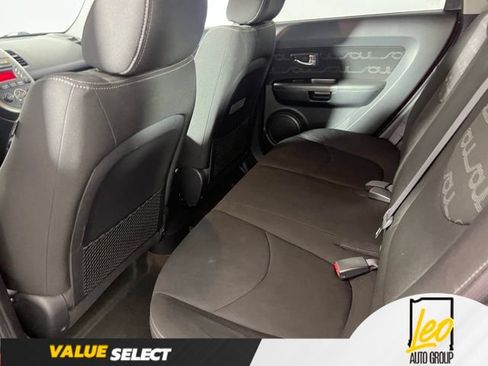 Used 2012 Kia Soul + FWD image 9