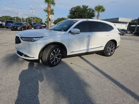 Used 2024 Acura MDX FWD w/ Technology Package image 3