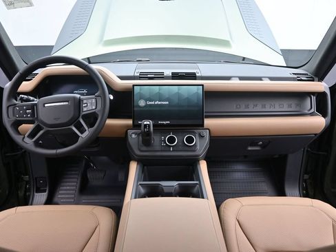 New 2026 Land Rover Defender 110 X-Dynamic SE AWD/4WD image 22