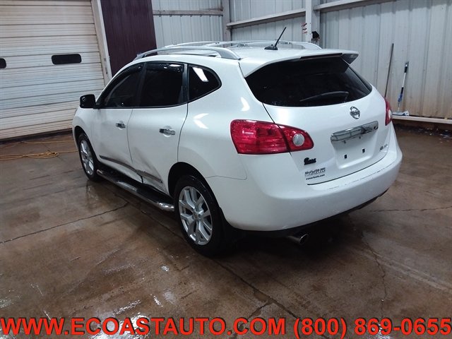 Used 2011 Nissan Rogue SV w/ SL Pkg AWD/4WD image 2