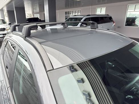 Used 2025 Hyundai Kona SEL image 9