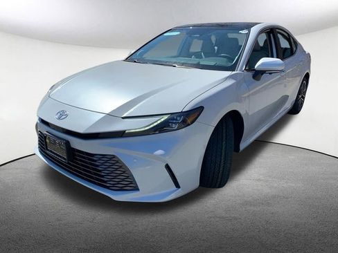 New 2026 Toyota Camry XLE AWD/4WD image 5
