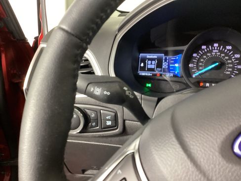 Certified 2024 Ford Edge Titanium AWD/4WD image 21