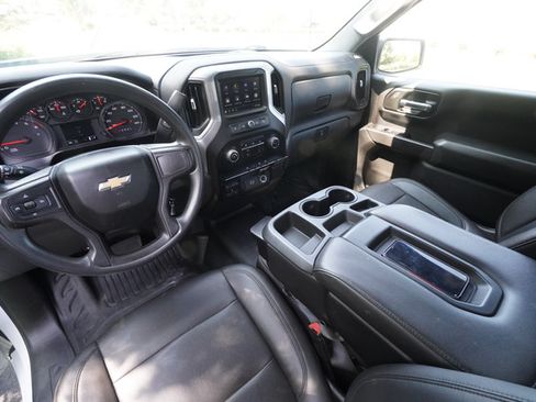 Used 2020 Chevrolet Silverado 1500 W/T w/ WT Value Package AWD/4WD image 21