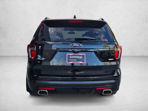 Used 2017 Ford Explorer Sport w/ Equipment Group 401A AWD/4WD image 7