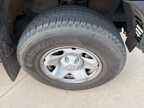 Used 2014 Toyota Tacoma PreRunner w/ Convenience Package image 10