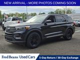 Used 2020 Ford Explorer XLT w/ Comfort Package image 3